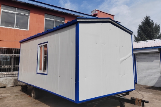 1746586604244458.jpg 撫安林場(chǎng)打造多功能移動(dòng)工作站助力封山禁牧工作提質(zhì)增效(1).jpg